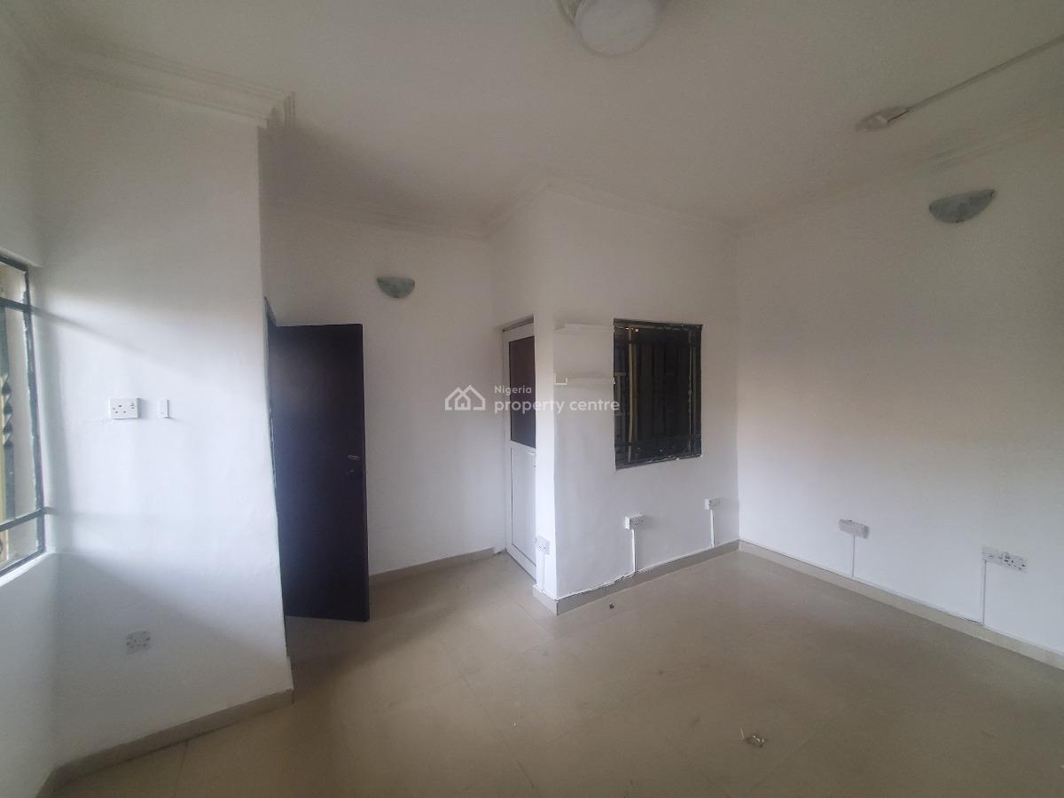 Well Maintained 2-bedroom Apartment, Olokonla, Ajah, Lagos, Flat / Apartment for Rent