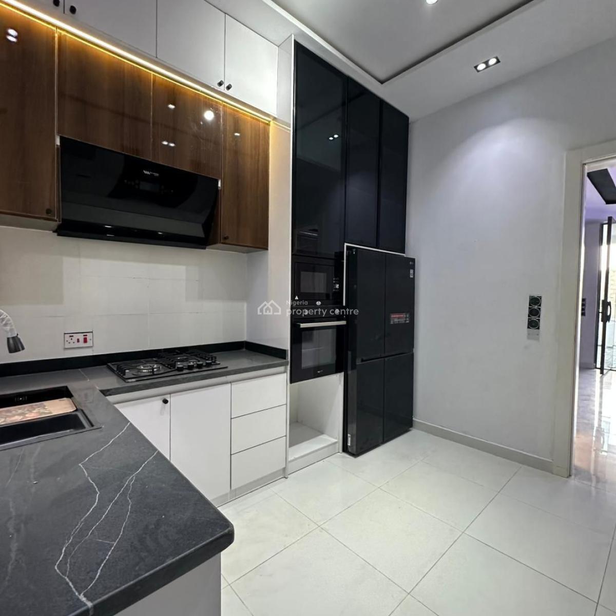 Luxury 3 Bdledroom Terrace Terrace, Ikota, Lekki, Lagos, Terraced Duplex for Sale