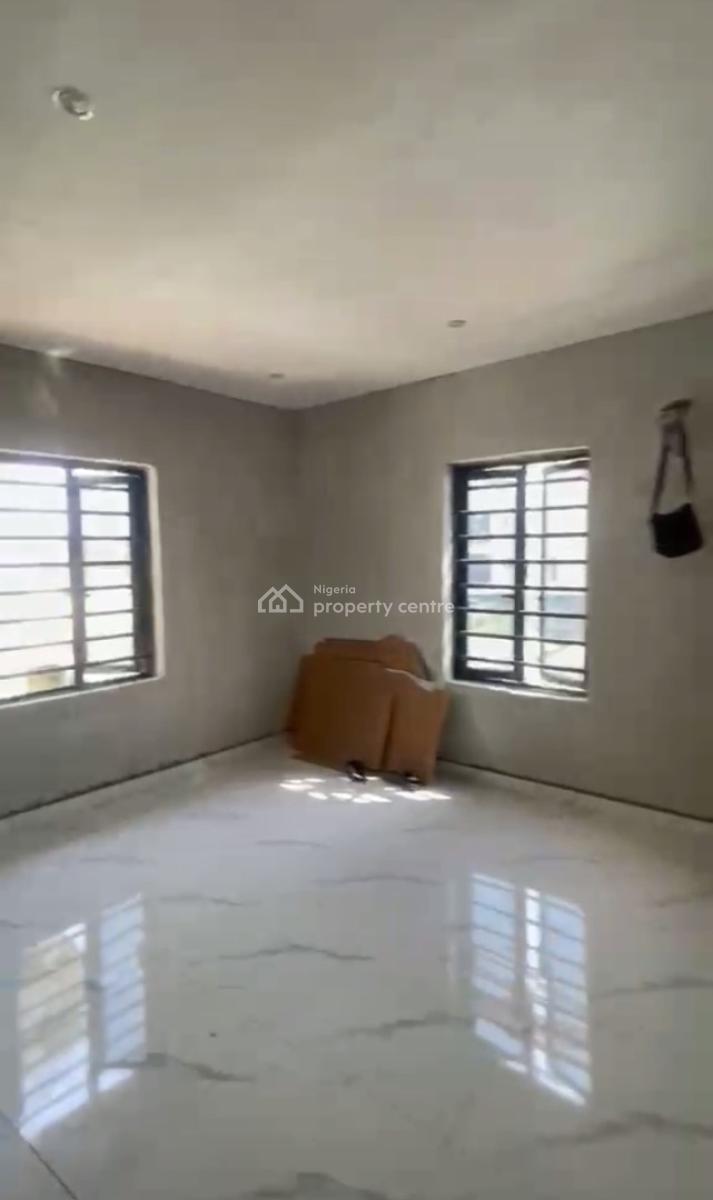 Newly Built Spacious Standard 3 Bedroom Apartment, Off Adekunle Kuye Via Agbonyin Avenue, Surulere, Lagos, Flat / Apartment for Rent