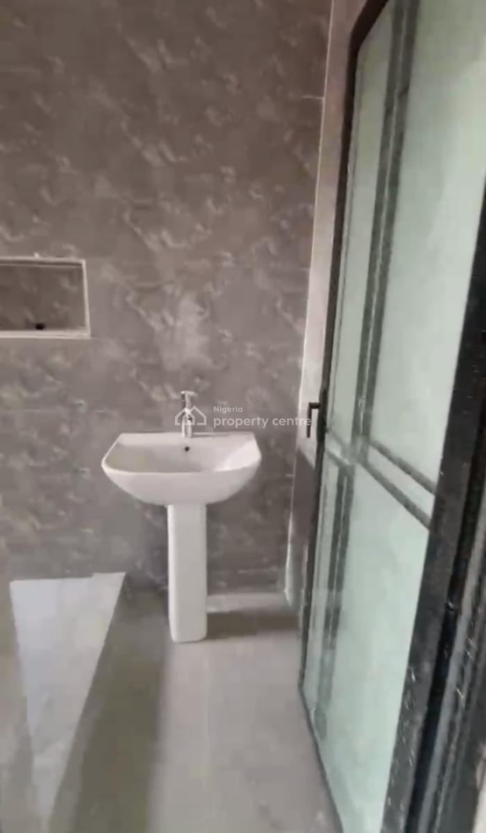 Newly Built Spacious Standard 3 Bedroom Apartment, Off Adekunle Kuye Via Agbonyin Avenue, Surulere, Lagos, Flat / Apartment for Rent