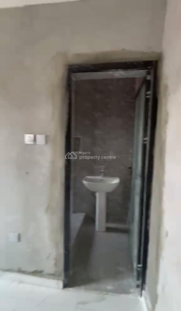 Newly Built Spacious Standard 3 Bedroom Apartment, Off Adekunle Kuye Via Agbonyin Avenue, Surulere, Lagos, Flat / Apartment for Rent