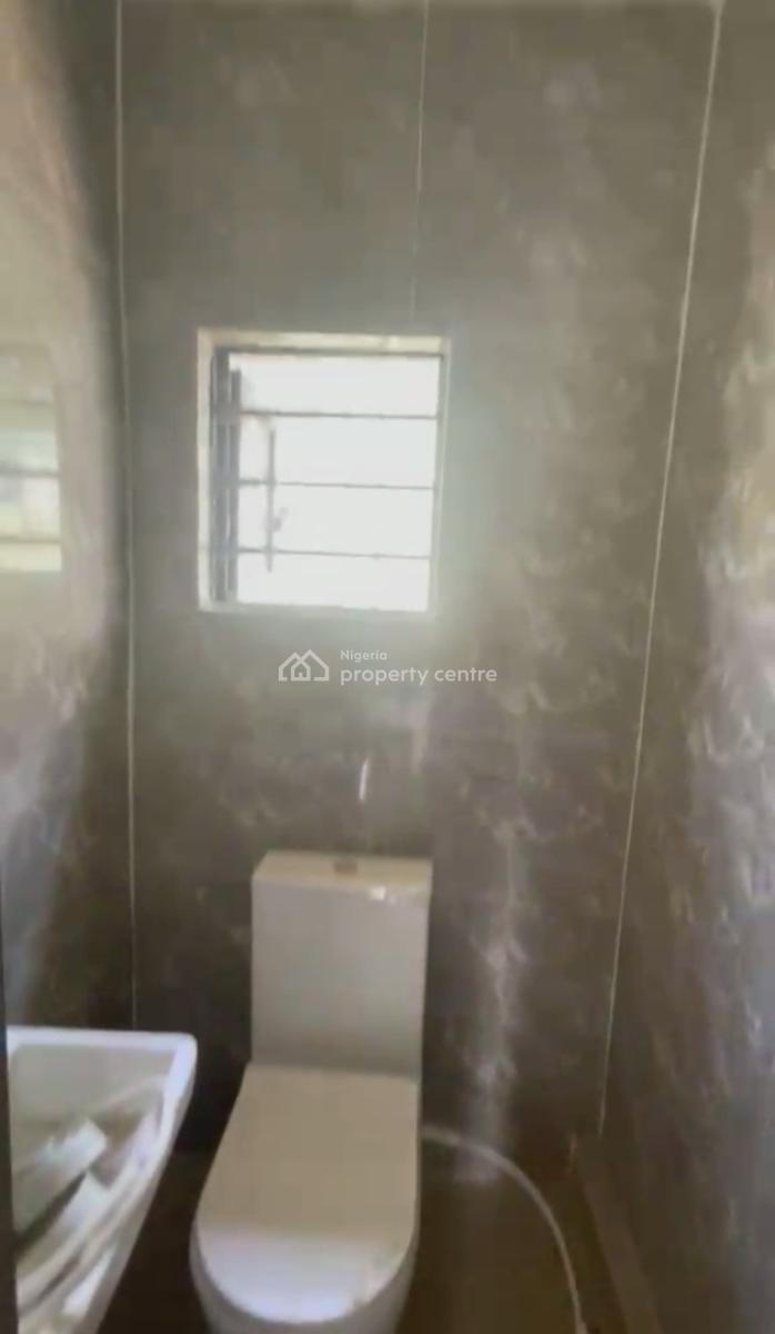 Newly Built Spacious Standard 3 Bedroom Apartment, Off Adekunle Kuye Via Agbonyin Avenue, Surulere, Lagos, Flat / Apartment for Rent