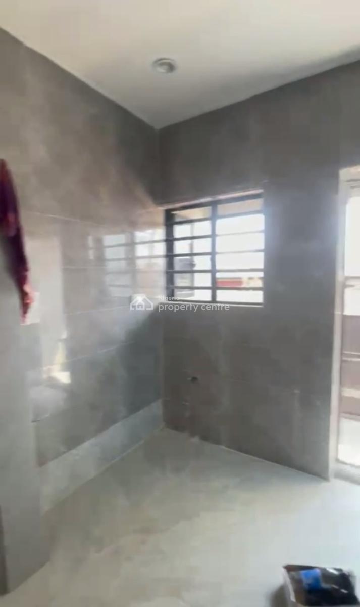 Newly Built Spacious Standard 3 Bedroom Apartment, Off Adekunle Kuye Via Agbonyin Avenue, Surulere, Lagos, Flat / Apartment for Rent