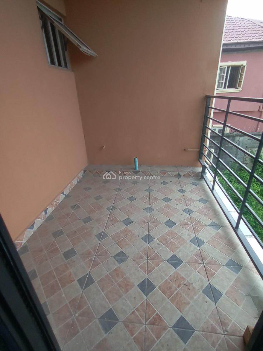 2 Bedroom Flat, Mobil Road, Ilaje, Ajah, Lagos, Flat / Apartment for Rent