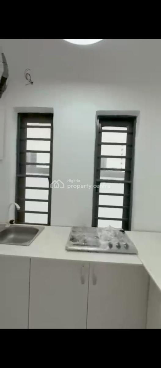 Nicely Built 1 Bedroom Flat, Ologolo, Lekki, Lagos, Flat / Apartment for Rent