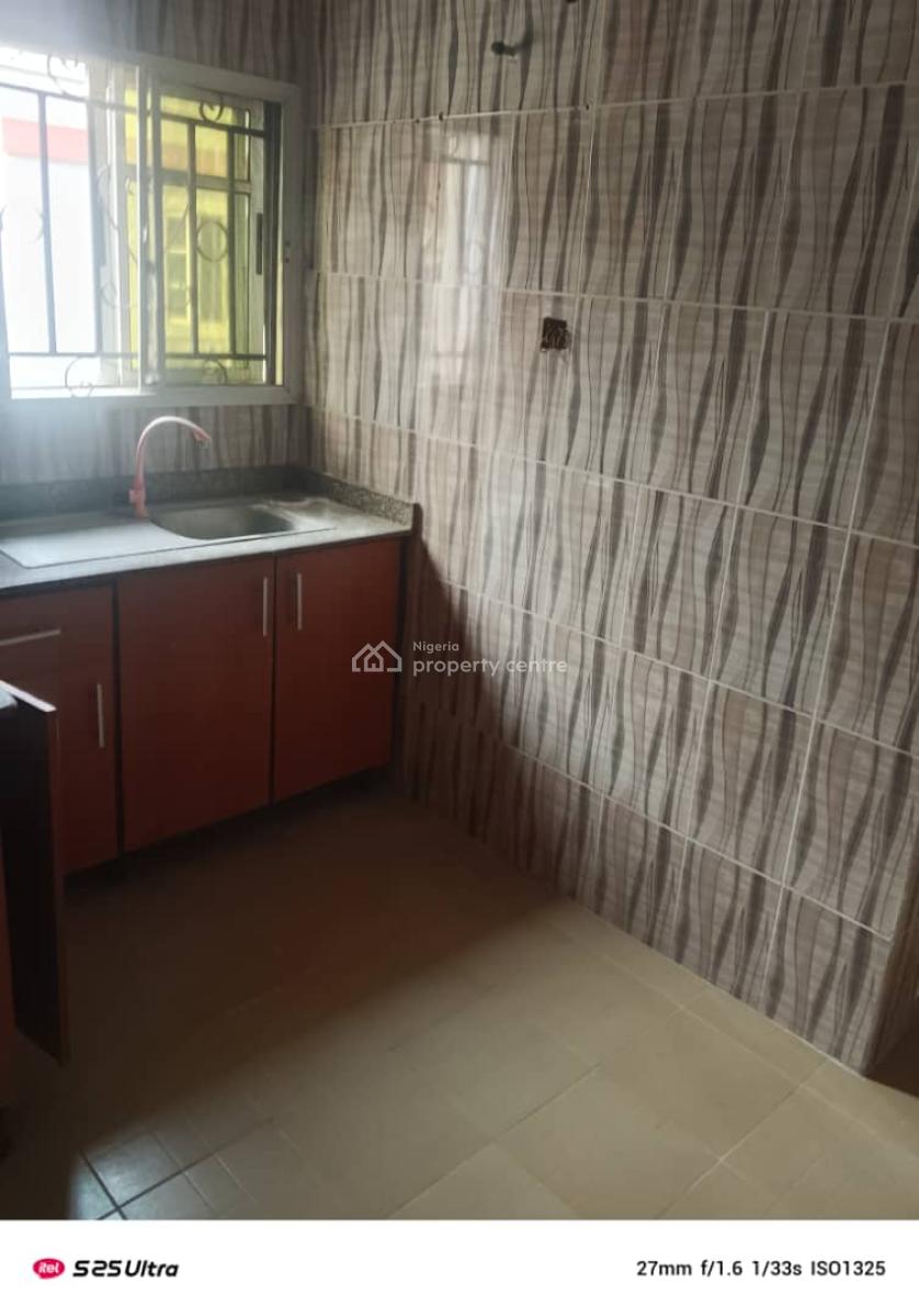 2  Bedroom Flat Upstairs, Mobil Road, Ilaje, Ajah, Lagos, Flat / Apartment for Rent