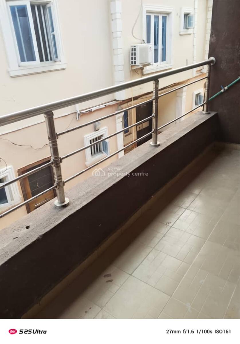2  Bedroom Flat Upstairs, Mobil Road, Ilaje, Ajah, Lagos, Flat / Apartment for Rent