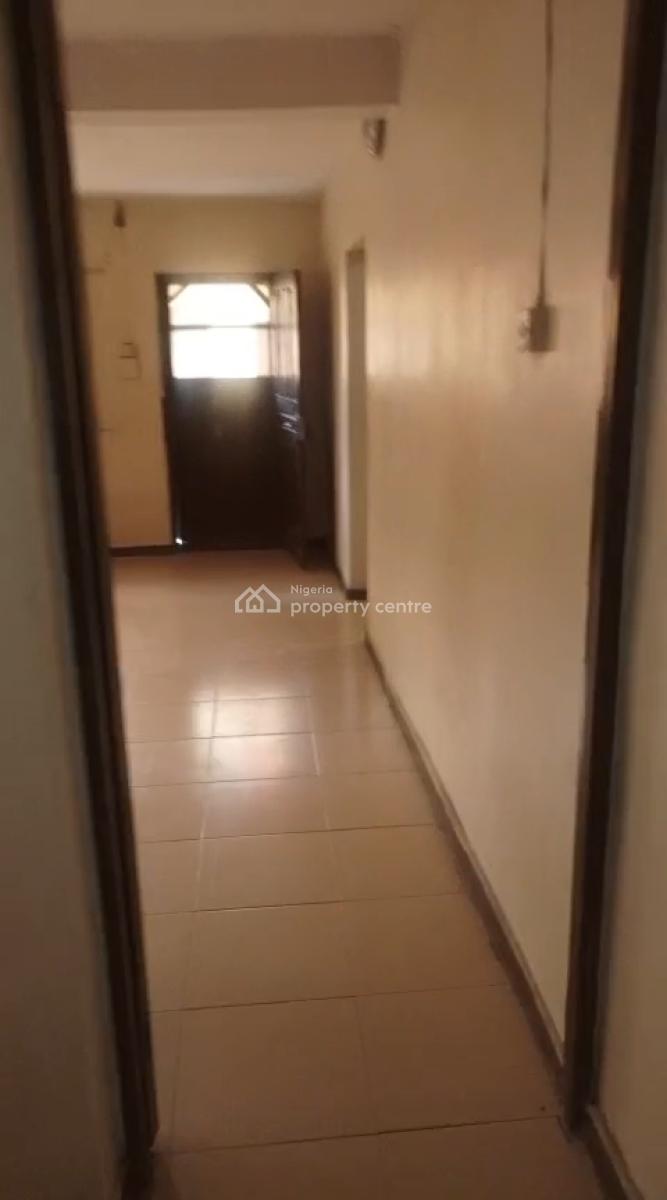 Decent 2 Bedroom Up Flat, Sholuyi, Gbagada, Lagos, Flat / Apartment for Rent