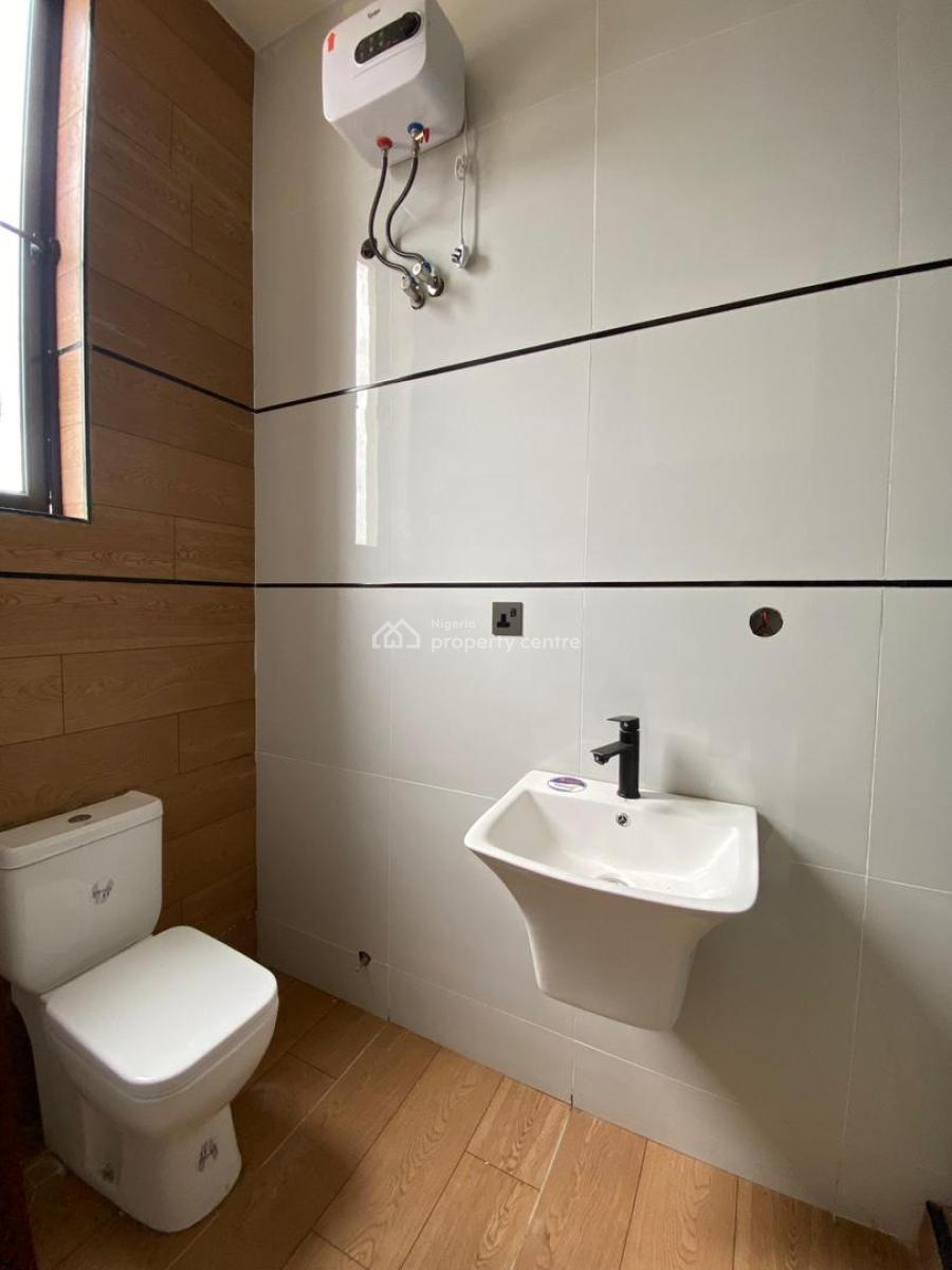 Stunning 5 Bedroom Fully Detached, Lekki, Lagos, House for Sale