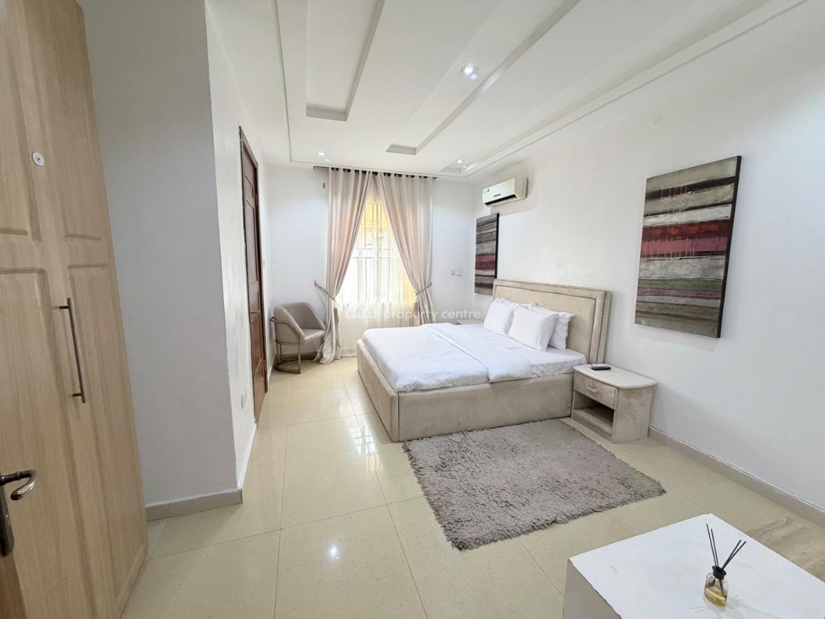 Luxury 2 Bedroom with Ps 5, Swimming Pool & Gym, Lekki Phase 1, Lekki, Lagos, Flat / Apartment Short Let
