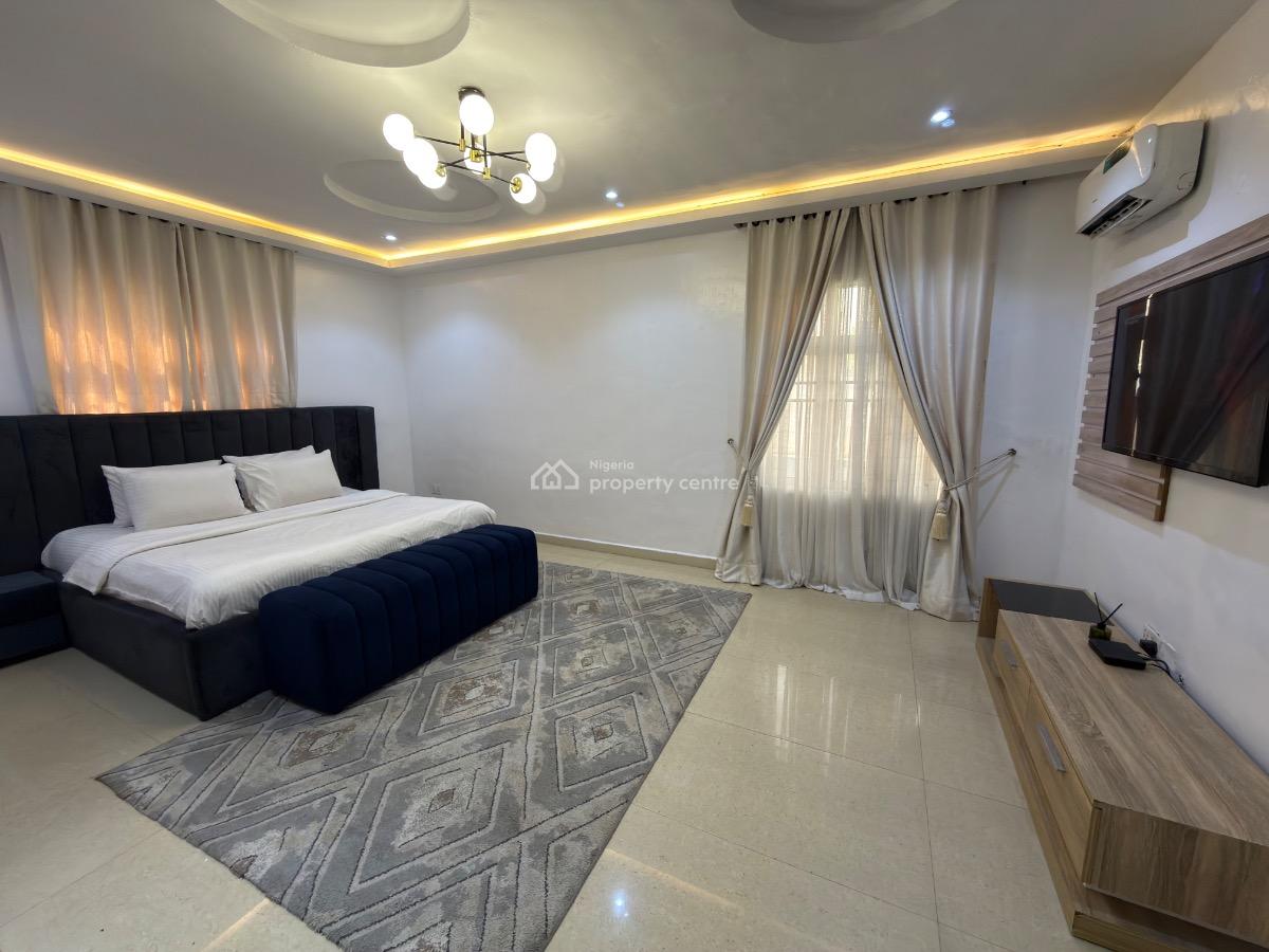 Fully Furnished 3 Bedroom Apartment, Lekki 1, Jeremiah Ugwu Street, Lekki Phase 1, Lekki, Lagos, Flat / Apartment for Rent
