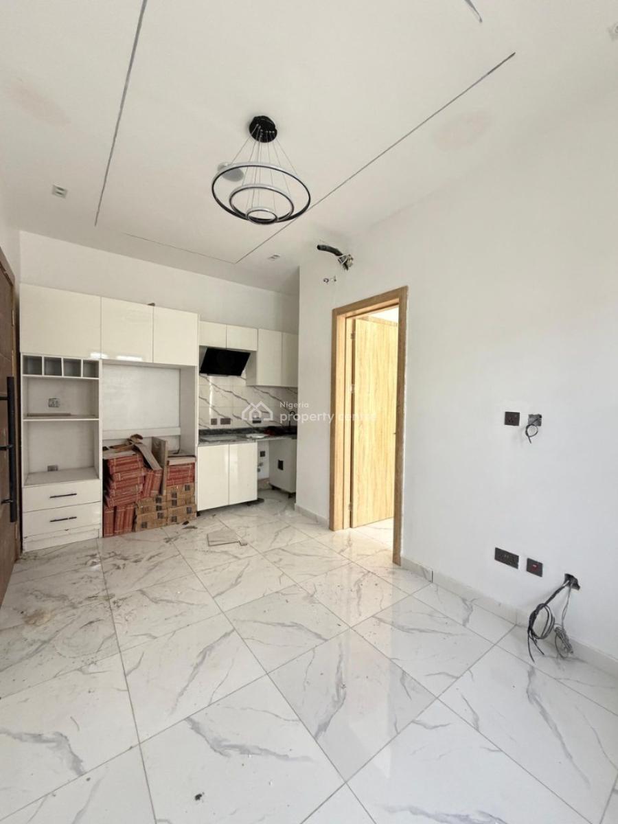 1 Bedroom Apartment with Pool-, New Road, Lekki, Lagos, Mini Flat (room and Parlour) for Sale