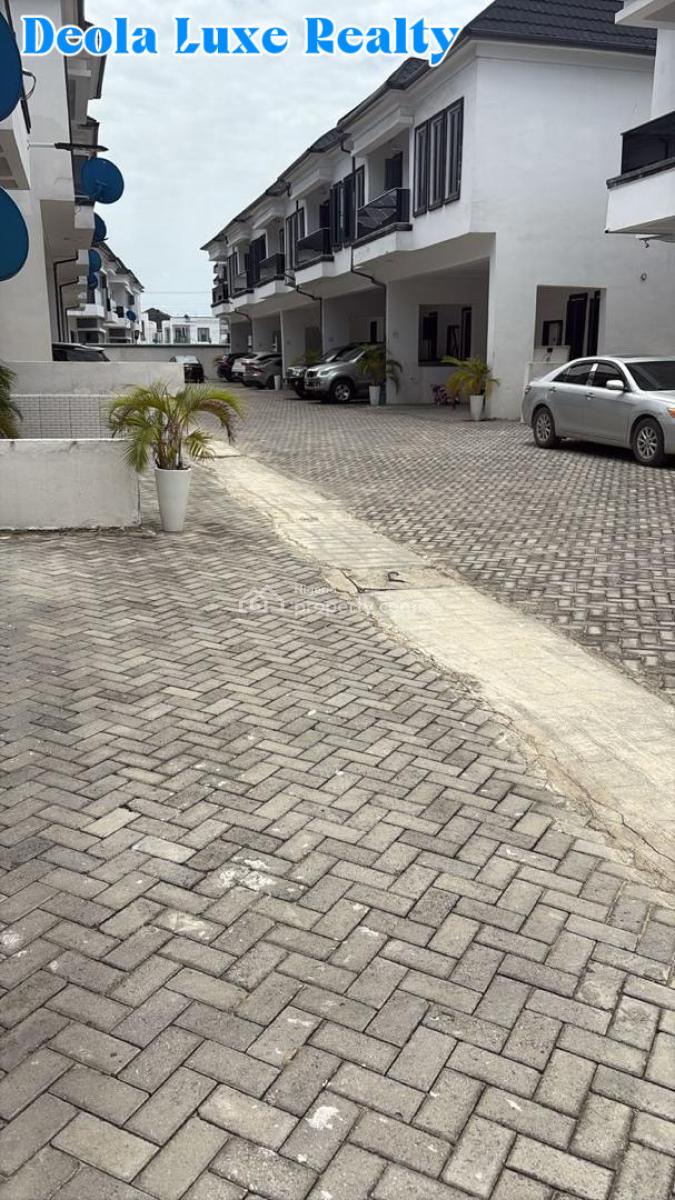 a Room Bq in a Fully Serviced Estate, Harris Drive Before Vgc, Lekki, Lagos, Self Contain (single Rooms) for Rent