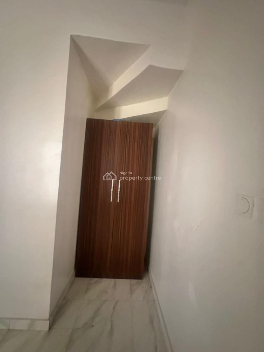1 Bedroom, Ikota, Lekki, Lagos, Flat / Apartment for Rent