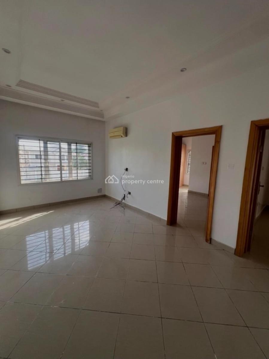 Spacious 4 Bedroom Semi Detached Duplex with Bq, Lekki Phase 1, Lekki, Lagos, Semi-detached Duplex for Rent
