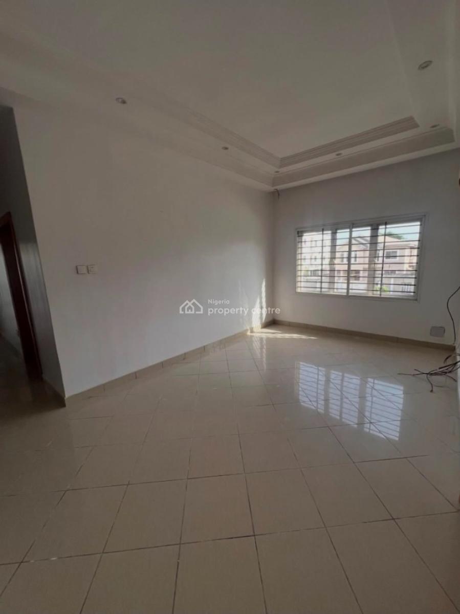 Spacious 4 Bedroom Semi Detached Duplex with Bq, Lekki Phase 1, Lekki, Lagos, Semi-detached Duplex for Rent