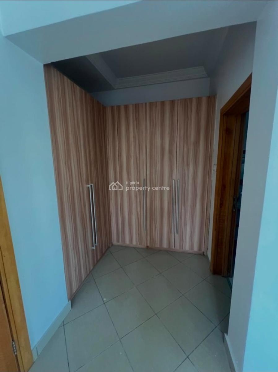 Spacious 4 Bedroom Semi Detached Duplex with Bq, Lekki Phase 1, Lekki, Lagos, Semi-detached Duplex for Rent