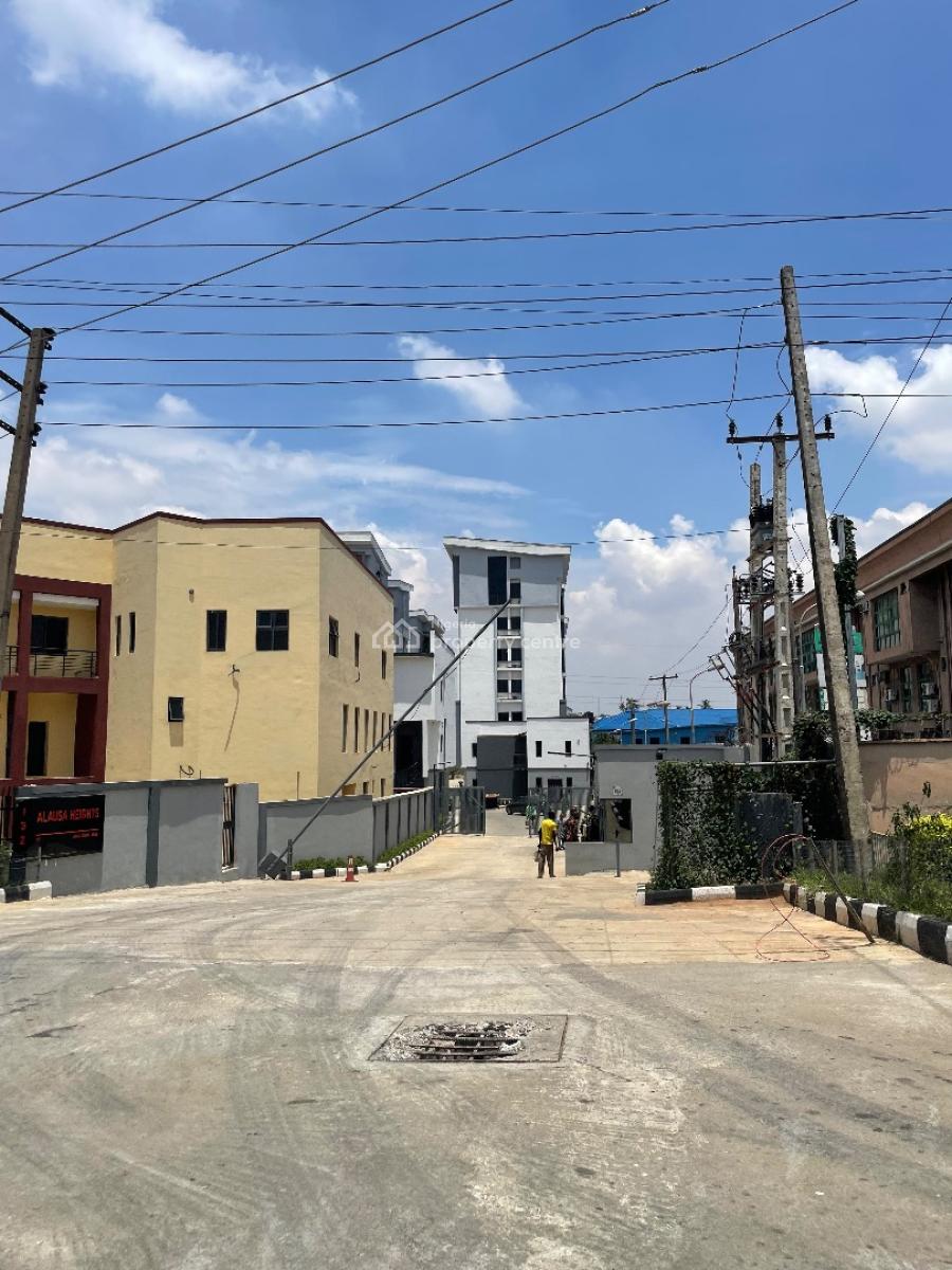 Newly 3bed with a Bq, Estate, Alausa, Ikeja, Lagos, Flat / Apartment for Rent