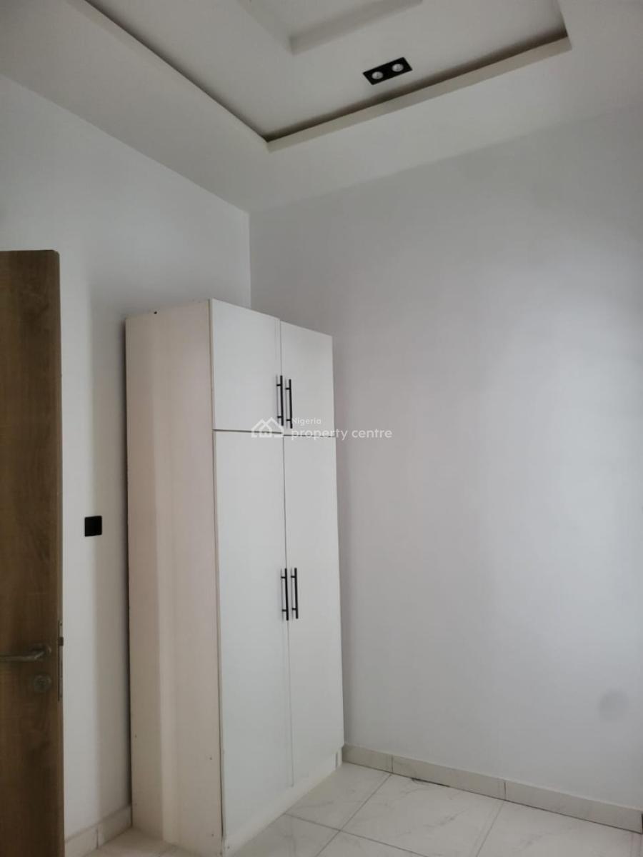 4 Bedroom Fully Detached with Bq, Orchid Road, Lekki, Lagos, Detached Duplex for Sale