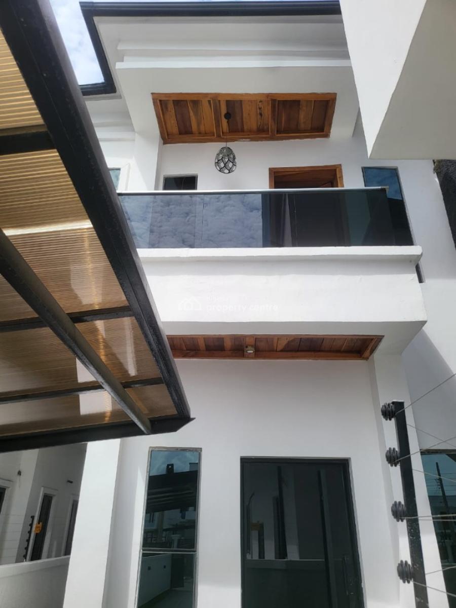 4 Bedroom Fully Detached with Bq, Orchid Road, Lekki, Lagos, Detached Duplex for Sale