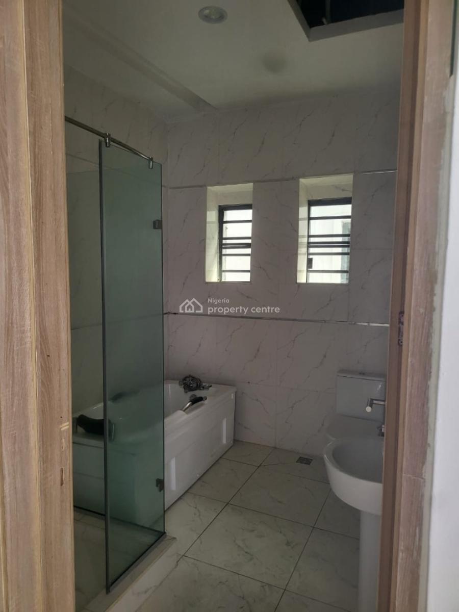 4 Bedroom Fully Detached with Bq, Orchid Road, Lekki, Lagos, Detached Duplex for Sale