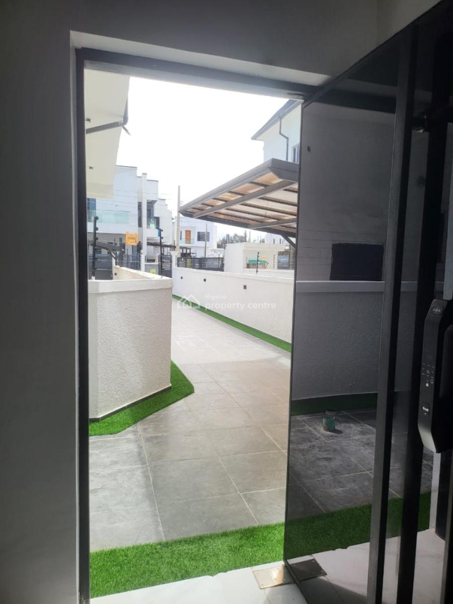 4 Bedroom Fully Detached with Bq, Orchid Road, Lekki, Lagos, Detached Duplex for Sale