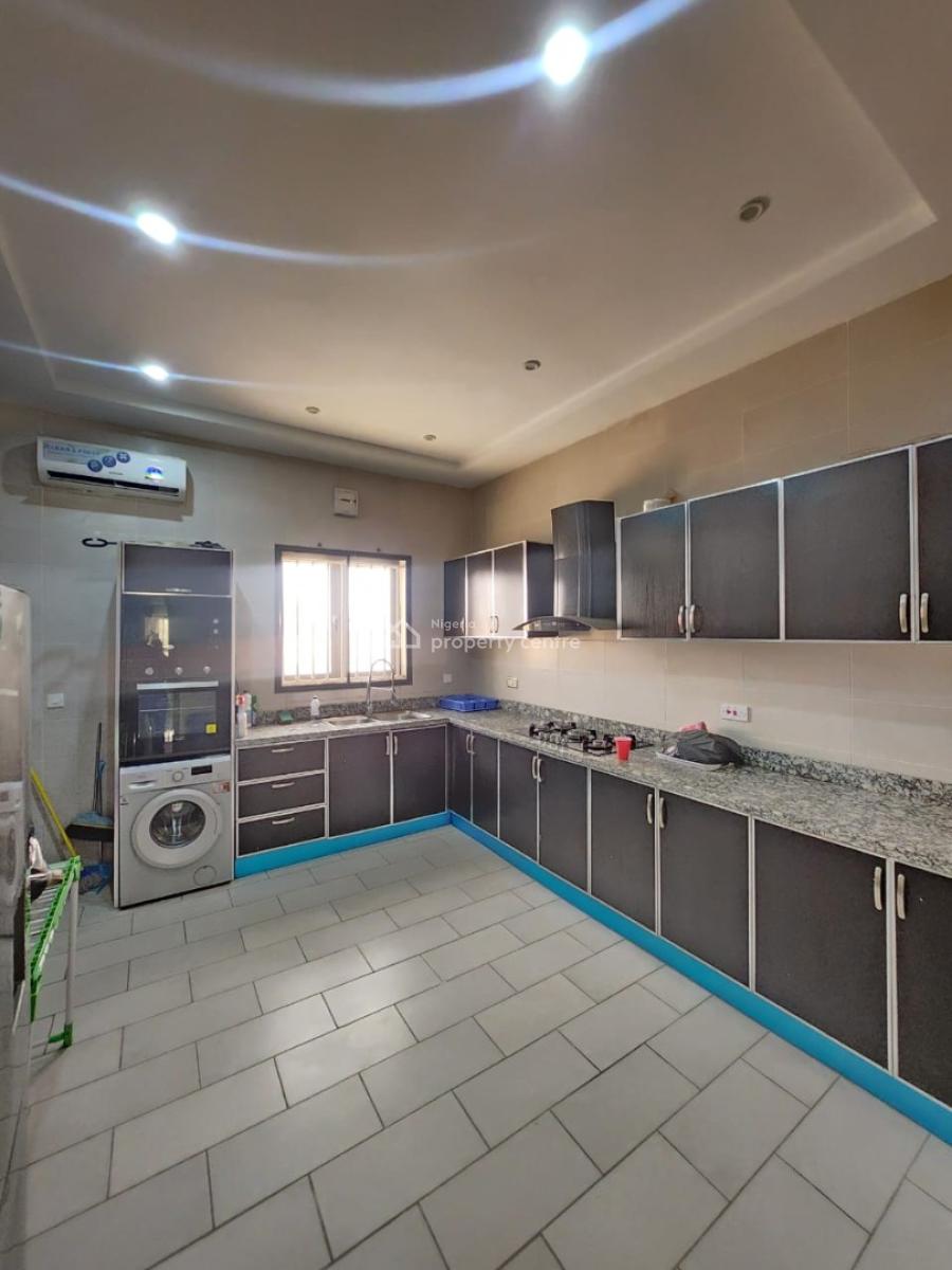 Furnished 3 Bedroom Apartment with Swimming Pool, Lekki Right, Lekki, Lagos, Flat / Apartment for Rent
