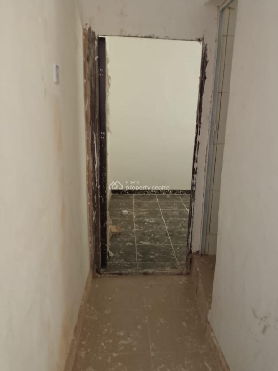 Brand New Pop Room & Parlour Selfcon!, Fakale , Adamo, Ikorodu, Lagos, Flat / Apartment for Rent