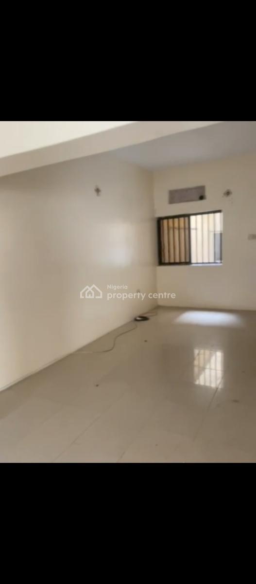 All Ensuite 3 Bedroom Down Flat, Phase 2, Magodo, Lagos, Flat / Apartment for Rent