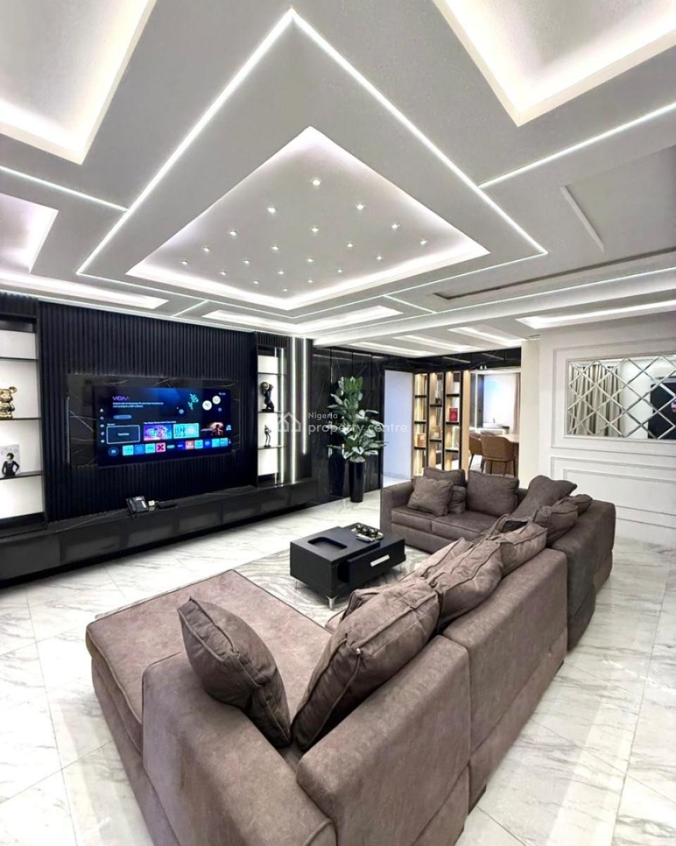 Beautiful Three Bedroom Apartment, Zone 5, Wuse, Abuja, Flat / Apartment Short Let