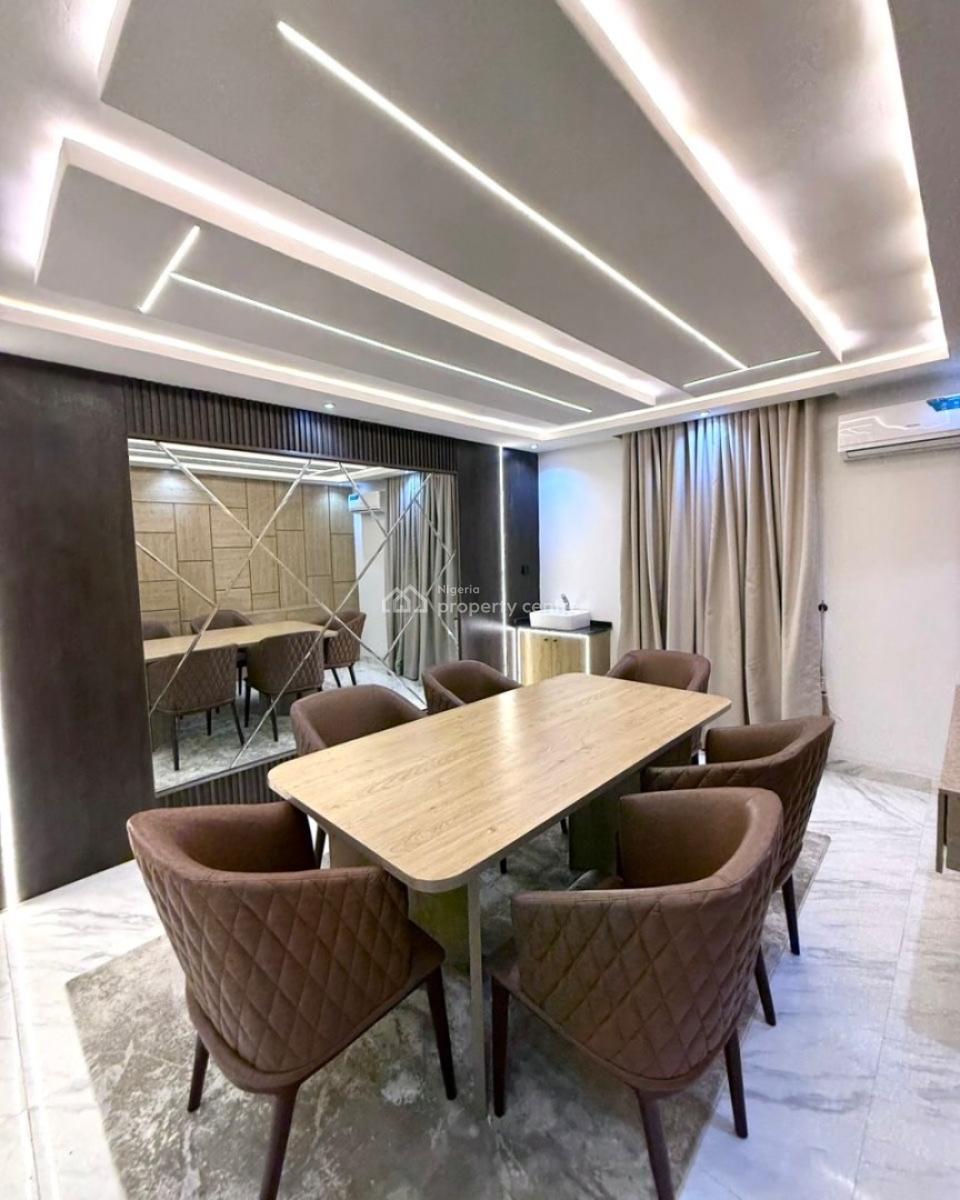 Beautiful Three Bedroom Apartment, Zone 5, Wuse, Abuja, Flat / Apartment Short Let