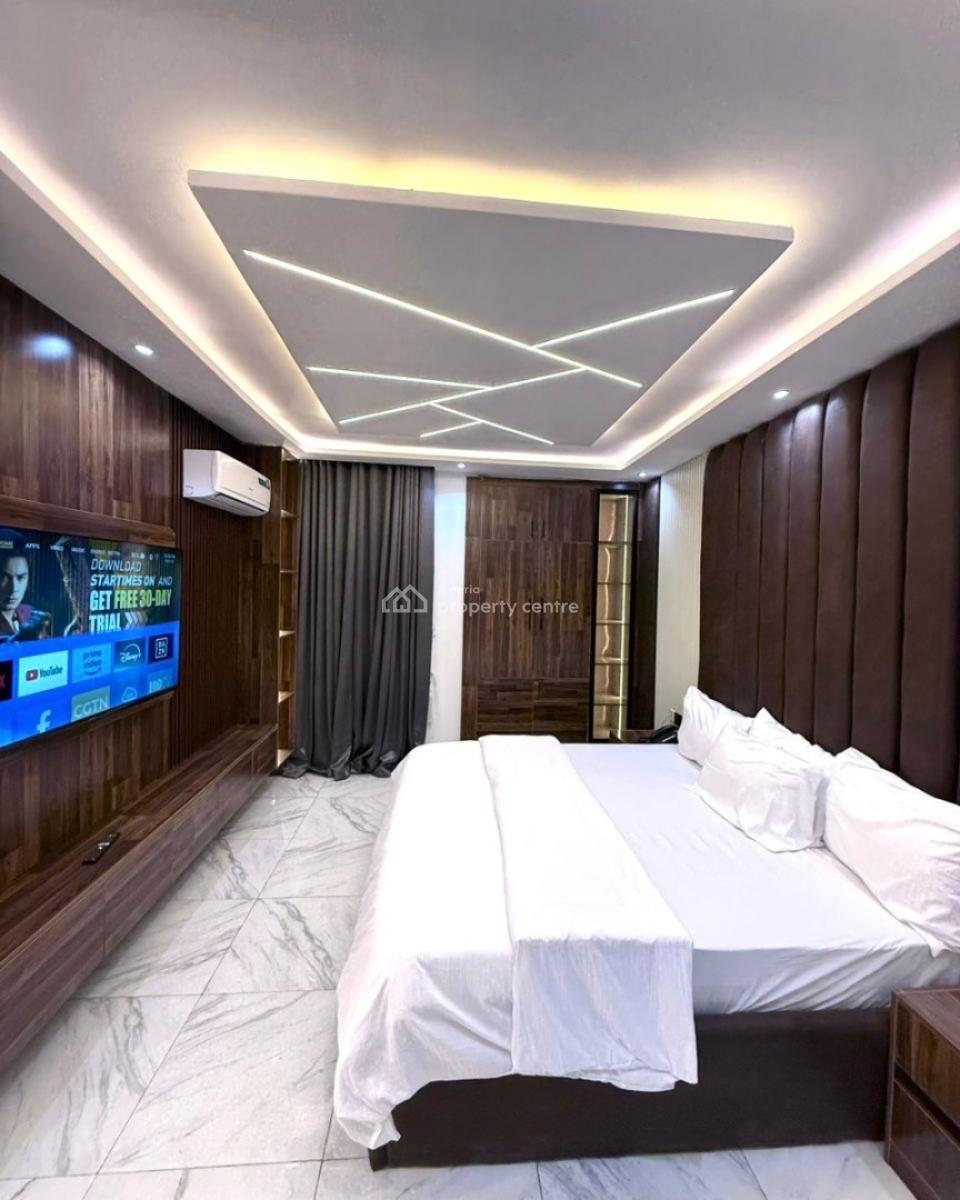 Beautiful Three Bedroom Apartment, Zone 5, Wuse, Abuja, Flat / Apartment Short Let