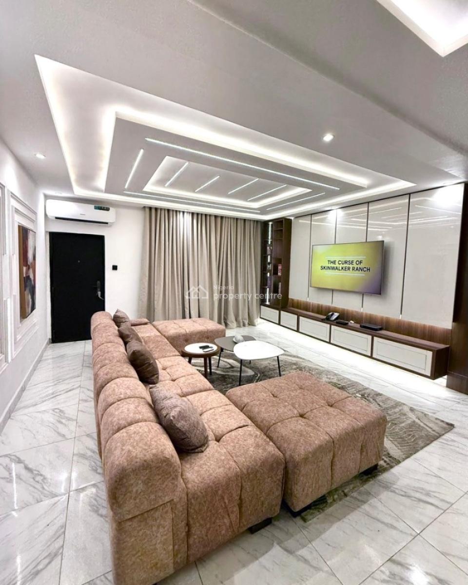 Soothing Three Bedroom Apartment, Zone 5, Wuse, Abuja, Flat / Apartment Short Let