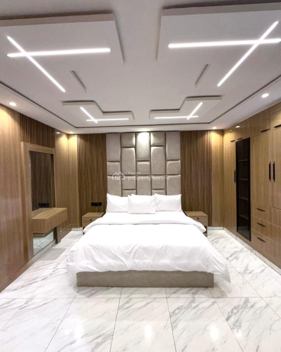 Soothing Three Bedroom Apartment, Zone 5, Wuse, Abuja, Flat / Apartment Short Let