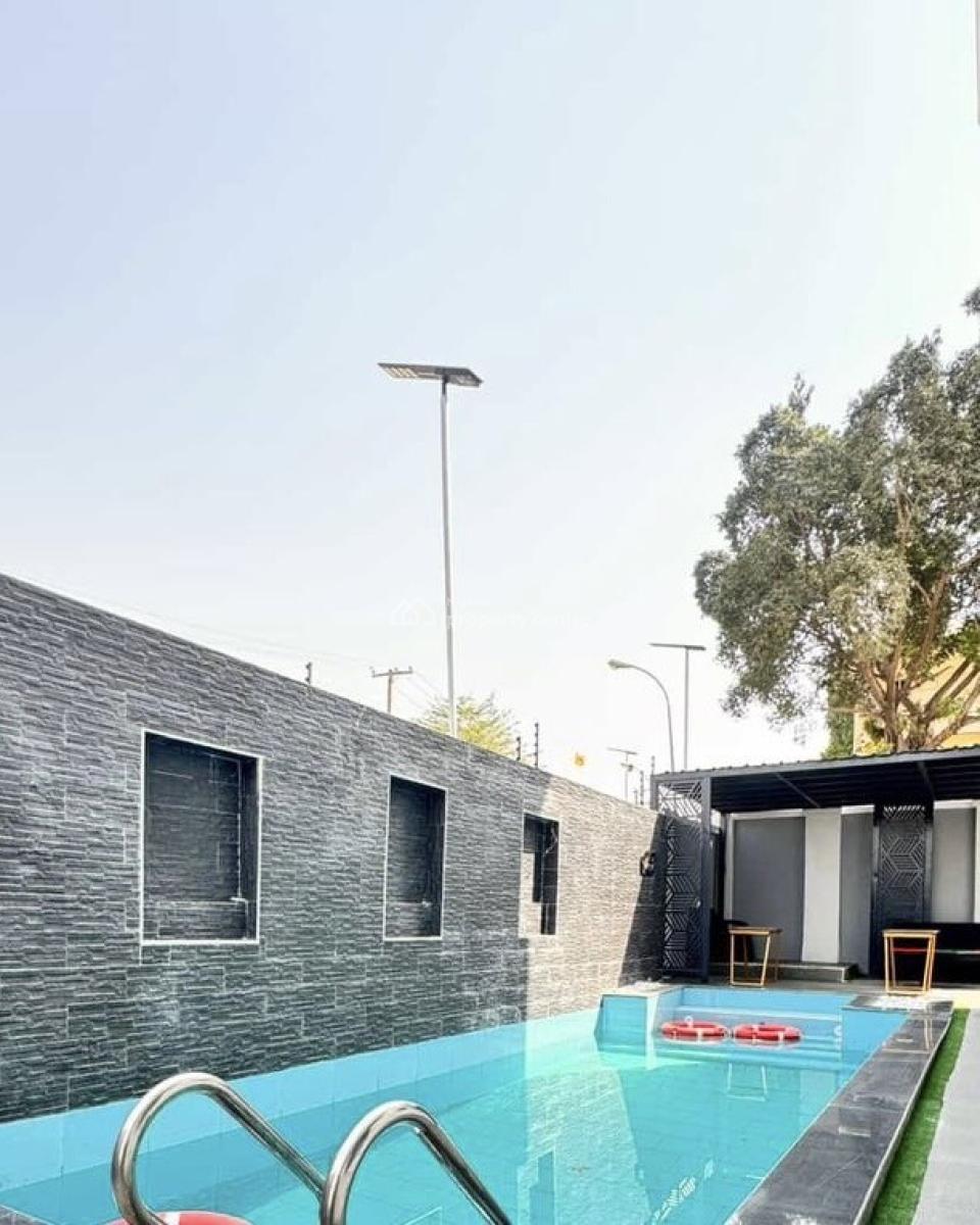 Soothing Three Bedroom Apartment, Zone 5, Wuse, Abuja, Flat / Apartment Short Let