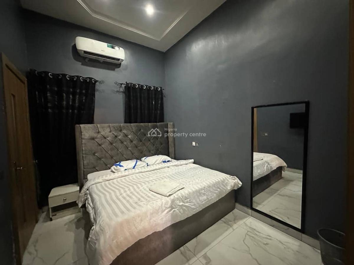 Luxury 4-bedroom Semi-detached Duplex with Bq  in Ikate (resid, Ikate, Lekki, Lagos, Semi-detached Duplex for Rent