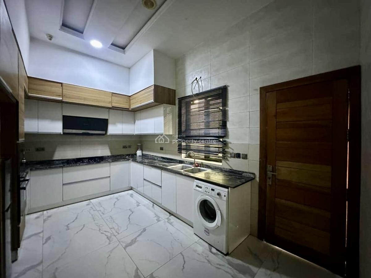 Luxury 4-bedroom Semi-detached Duplex with Bq  in Ikate (resid, Ikate, Lekki, Lagos, Semi-detached Duplex for Rent