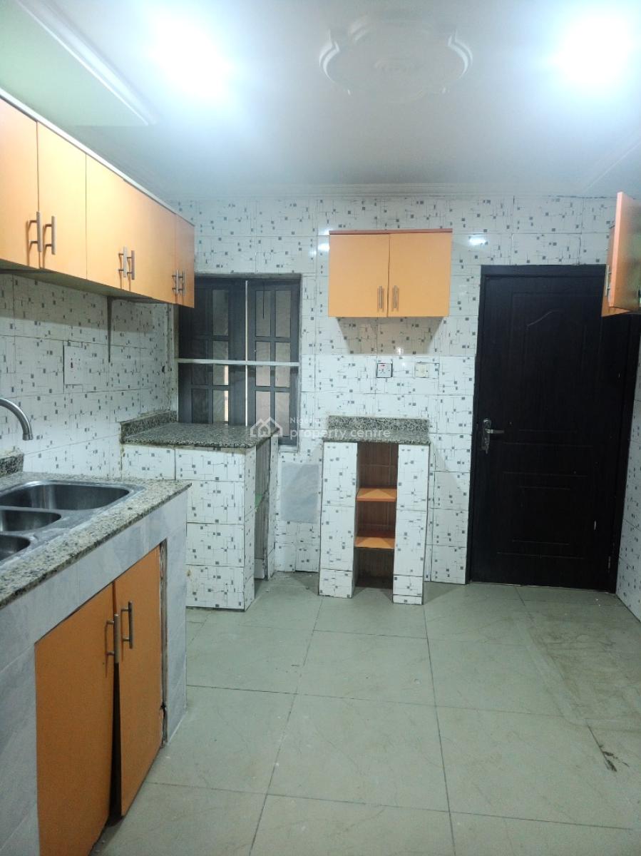 3 Bedroom Block of Flat, Wuse Zone 3, Wuse, Abuja, Flat / Apartment for Rent