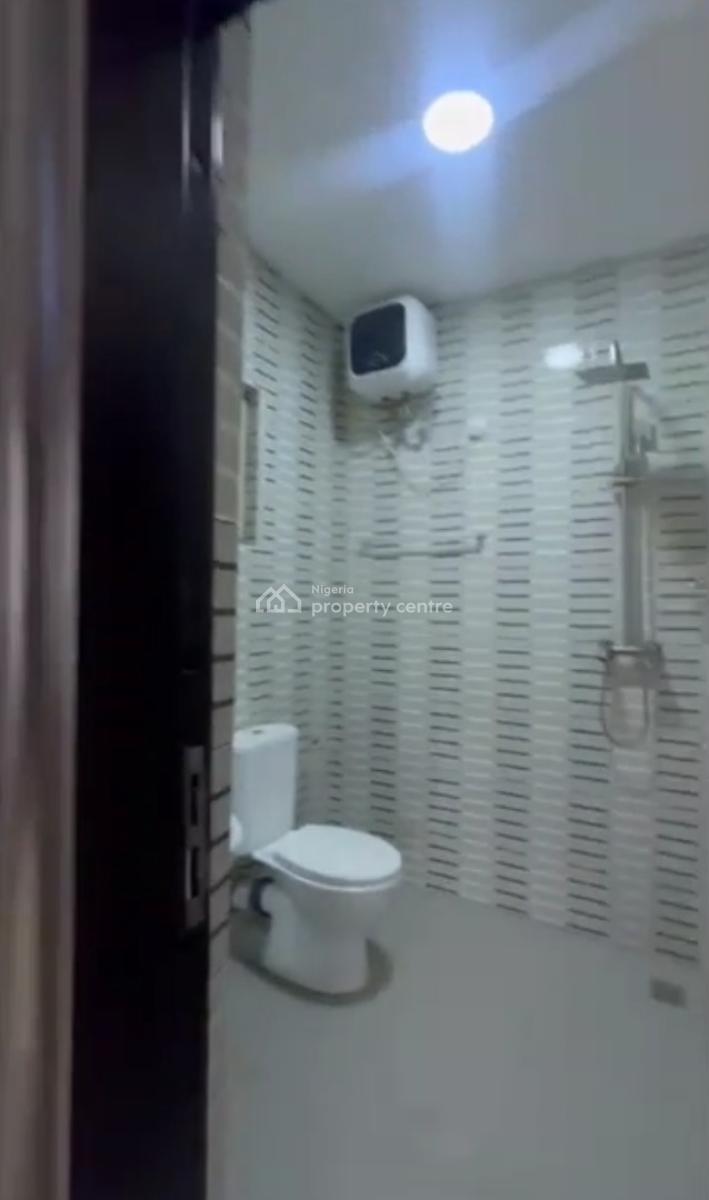 Luxury 3 Bedrooms Apartment Inside an Estate, Guzape Main, Guzape District, Abuja, Flat / Apartment for Rent