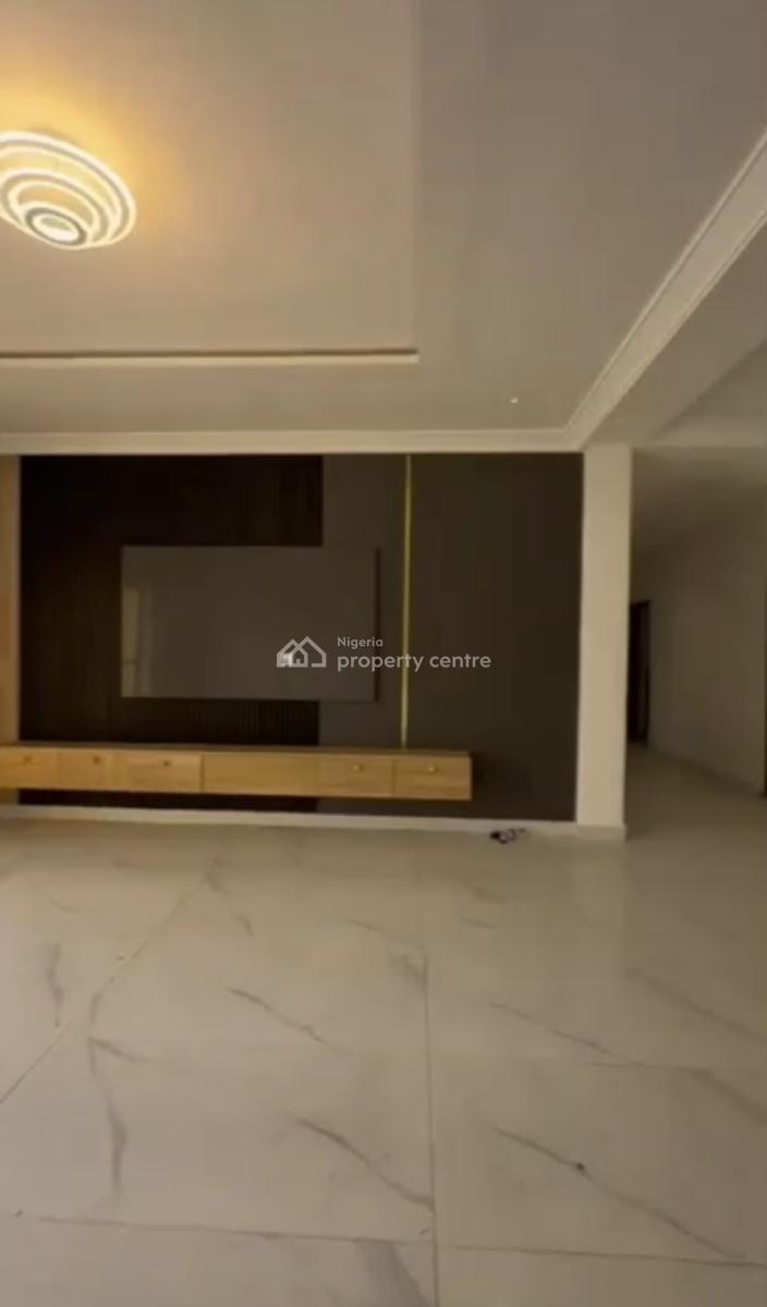 Luxury 3 Bedrooms Apartment Inside an Estate, Guzape Main, Guzape District, Abuja, Flat / Apartment for Rent