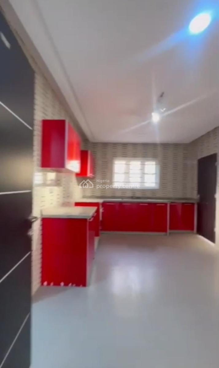 Luxury 3 Bedrooms Apartment Inside an Estate, Guzape Main, Guzape District, Abuja, Flat / Apartment for Rent