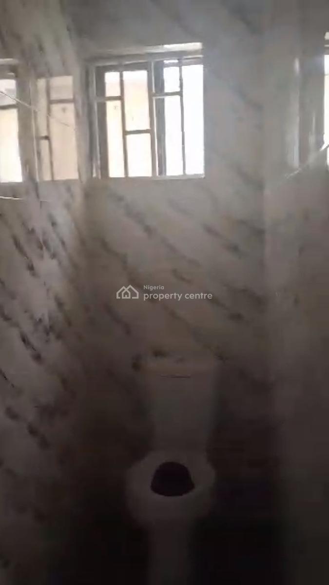 Spacious 3 Bedroom Apartment in a Secured Estate, Adeniyi Jones, Adeniyi Jones, Ikeja, Lagos, Flat / Apartment for Rent