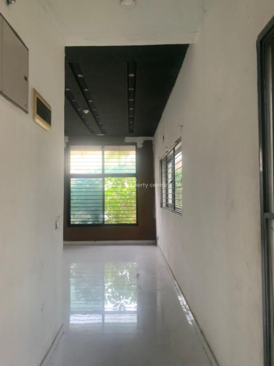 Spacious 5 Bedroom Detached House with Swimming Pool and 2 Rooms Bq, Lekki Phase 1, Lekki, Lagos, Detached Duplex for Rent