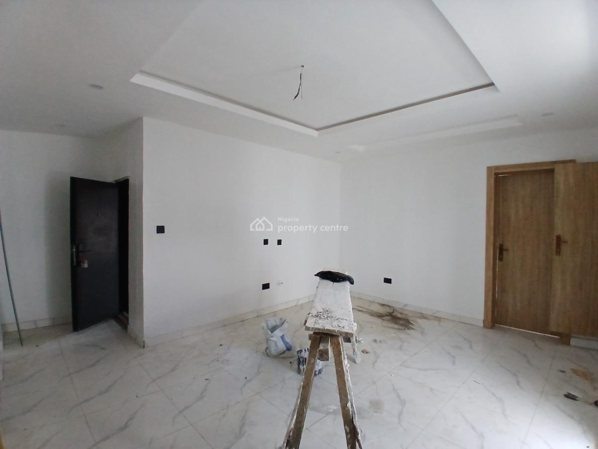 Luxurious 2 Bedroom Apartments, Ologolo, Lekki, Lagos, Flat / Apartment for Sale