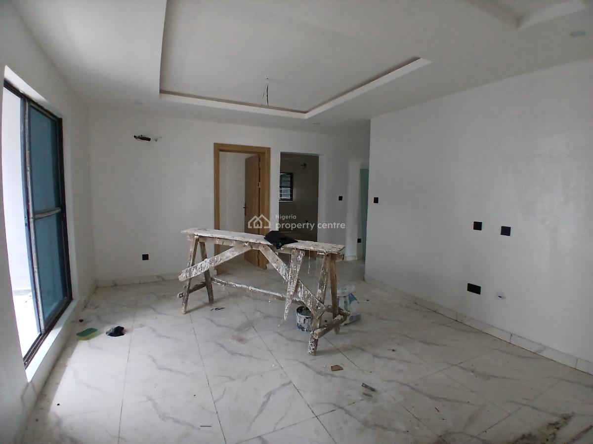 Luxurious 2 Bedroom Apartments, Ologolo, Lekki, Lagos, Flat / Apartment for Sale