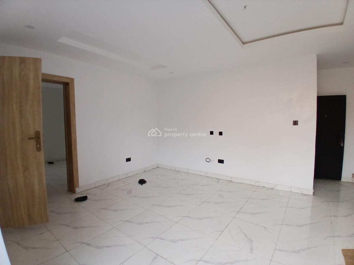 Luxurious 2 Bedroom Apartments, Ologolo, Lekki, Lagos, Flat / Apartment for Sale