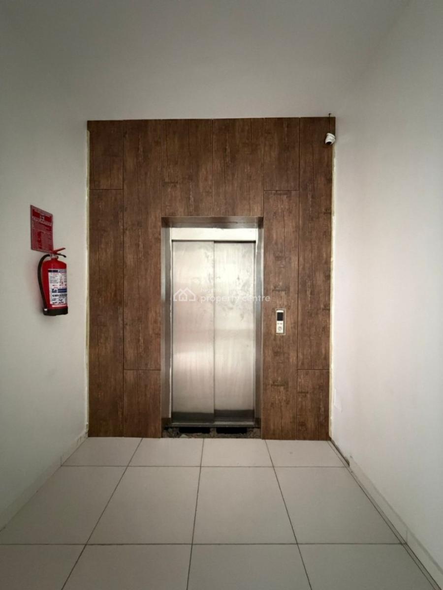 Luxury 2 Bedroom Apartment, Lekki Phase 1, Lekki, Lagos, Flat / Apartment for Sale