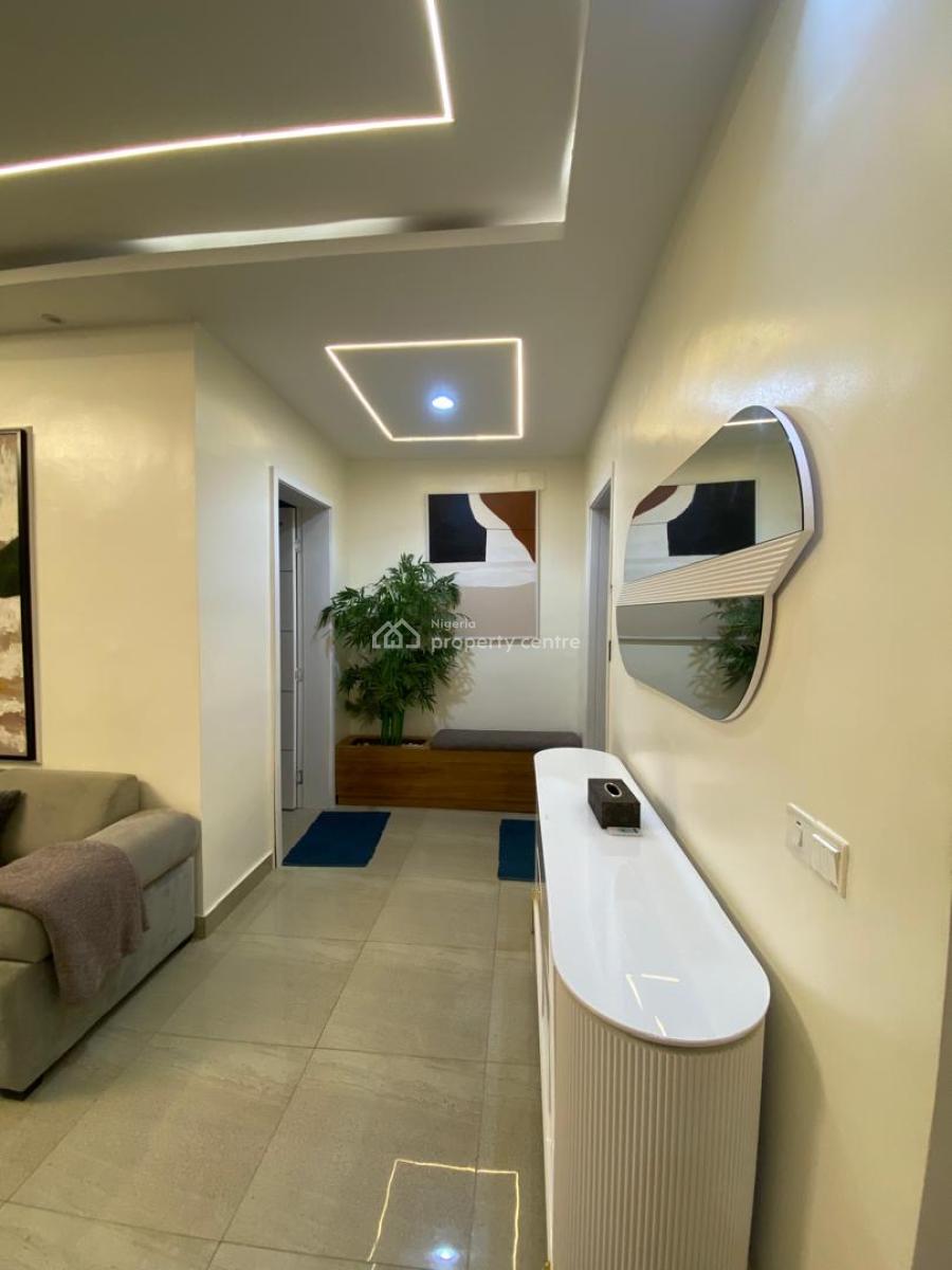 Luxuriously Furnished & Serviced 2-bedroom Apartment (5th Floor), Admiralty, Lekki Phase 1, Lekki, Lagos, Flat / Apartment for Rent