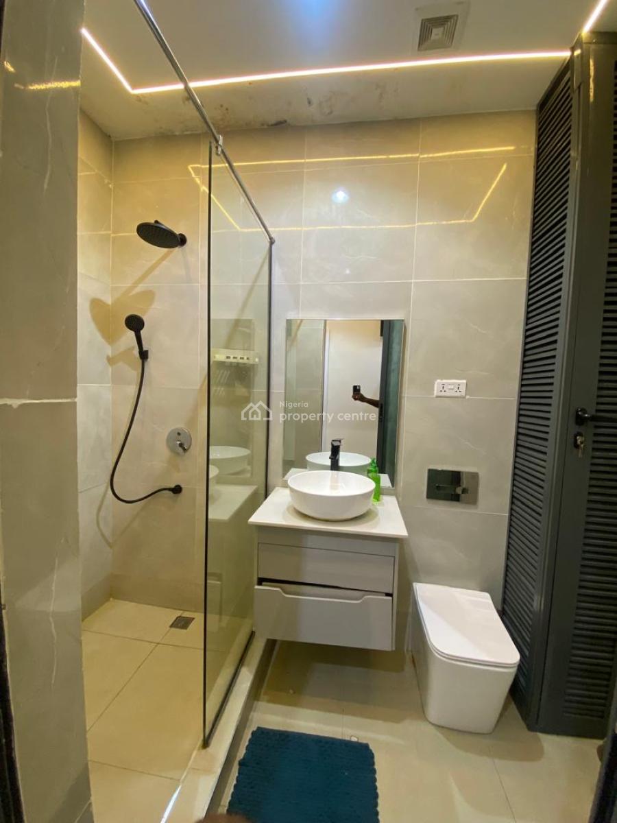 Luxuriously Furnished & Serviced 2-bedroom Apartment (5th Floor), Admiralty, Lekki Phase 1, Lekki, Lagos, Flat / Apartment for Rent