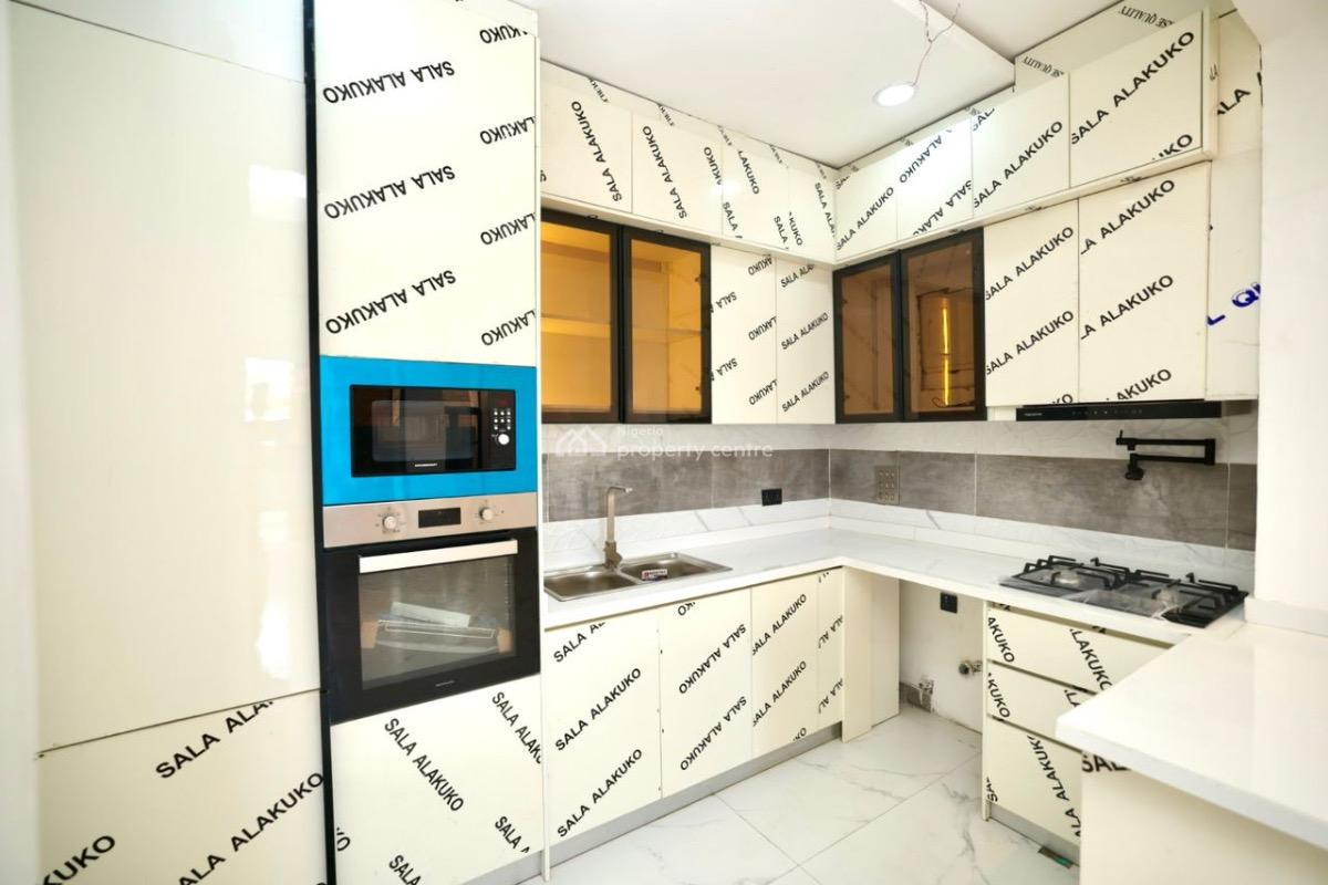 Brand New 2 Bedroom Apartment with a Bq Each in Lekki Phase 1., Lekki Phase 1., Lekki Phase 1, Lekki, Lagos, Flat / Apartment for Sale